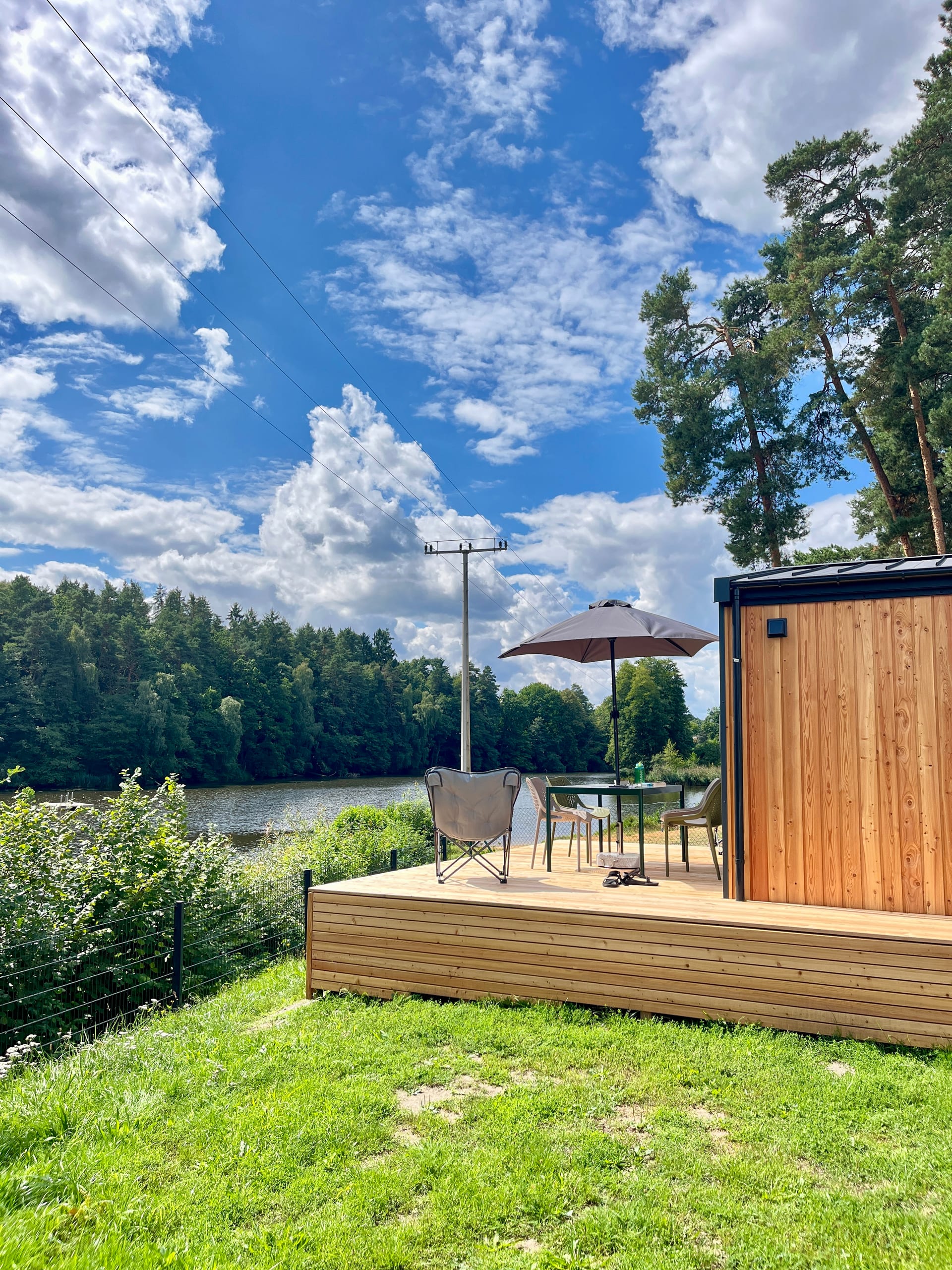 Terrasse des Seeträumchens mit Blick auf den Hammersee